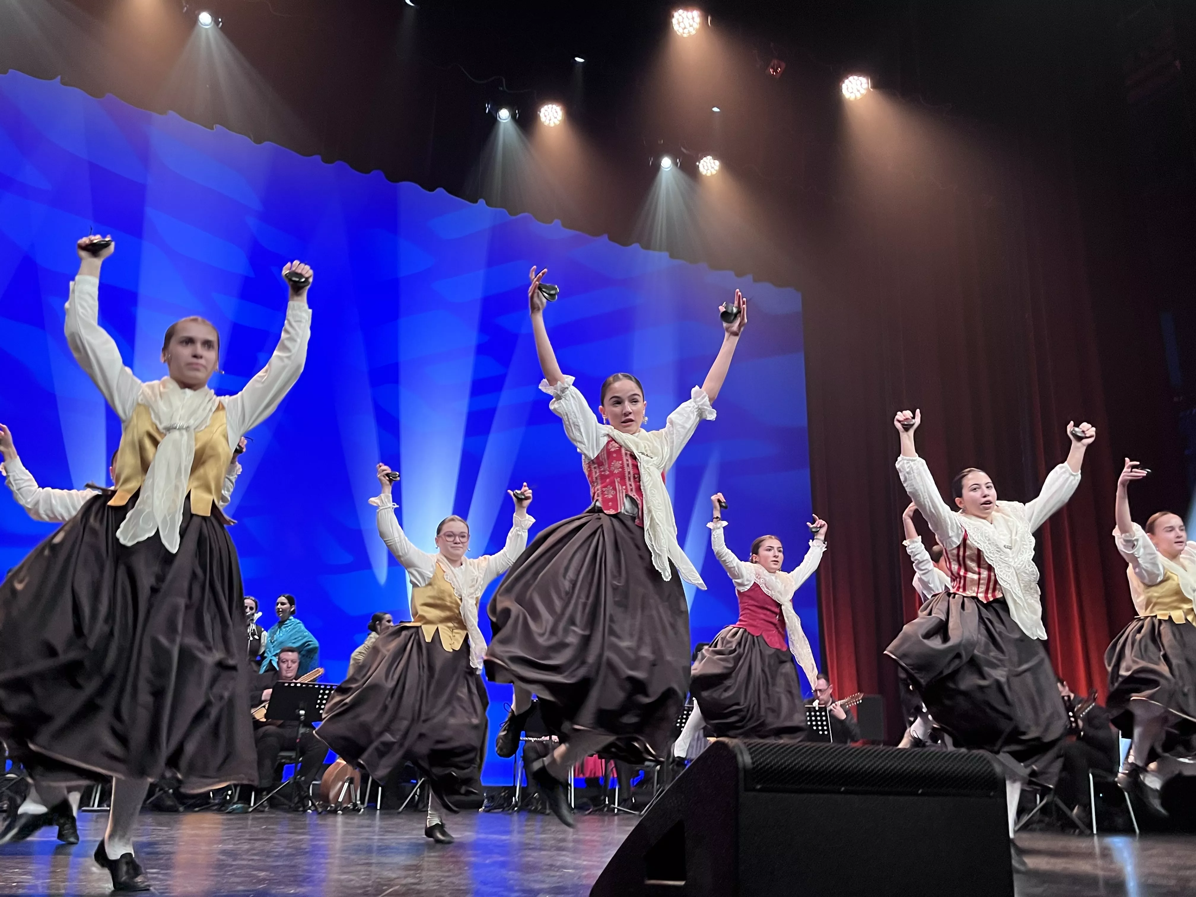  IX Gala de Jota de Roberto Ciria por Aspanoa. Foto Mercedes Manterola