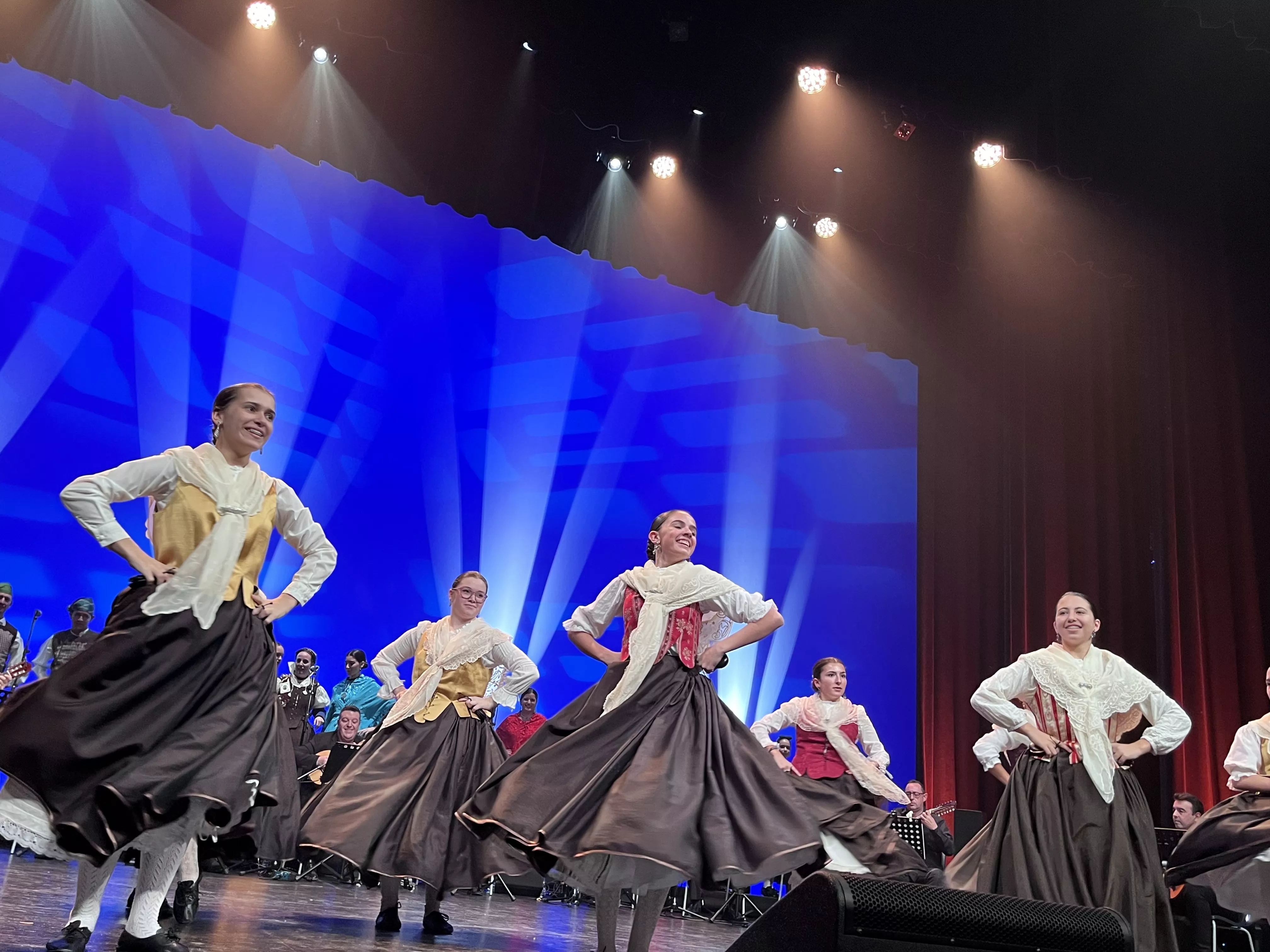  IX Gala de Jota de Roberto Ciria por Aspanoa. Foto Mercedes Manterola