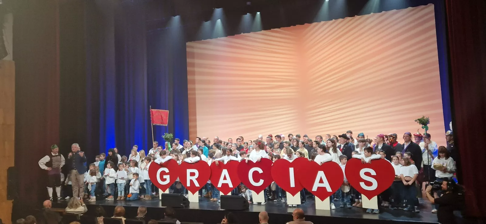  IX Gala de Jota de Roberto Ciria por Aspanoa. Foto Mercedes Manterola