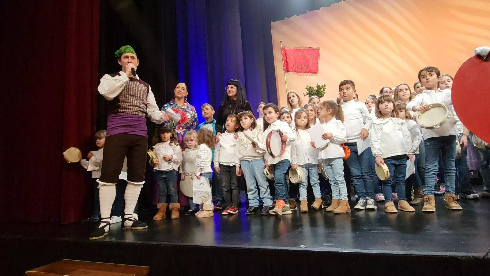  IX Gala de Jota de Roberto Ciria por Aspanoa. Foto  Myriam Martínez