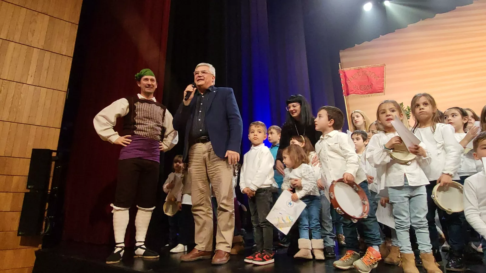  IX Gala de Jota de Roberto Ciria por Aspanoa. Foto  Myriam Martínez