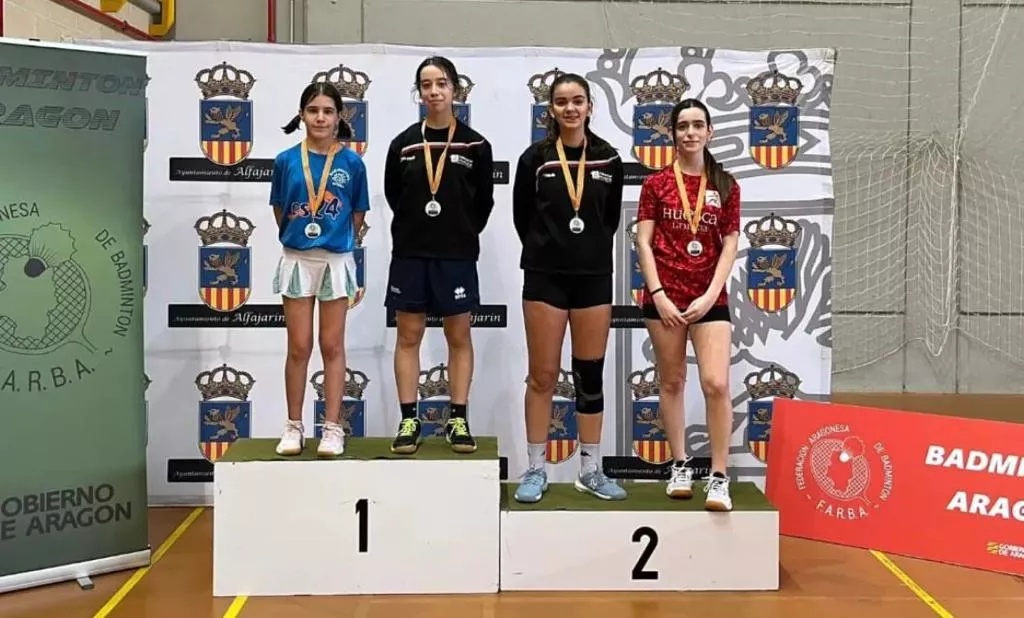 Bádminton Huesca La Magia en Alfajarín.