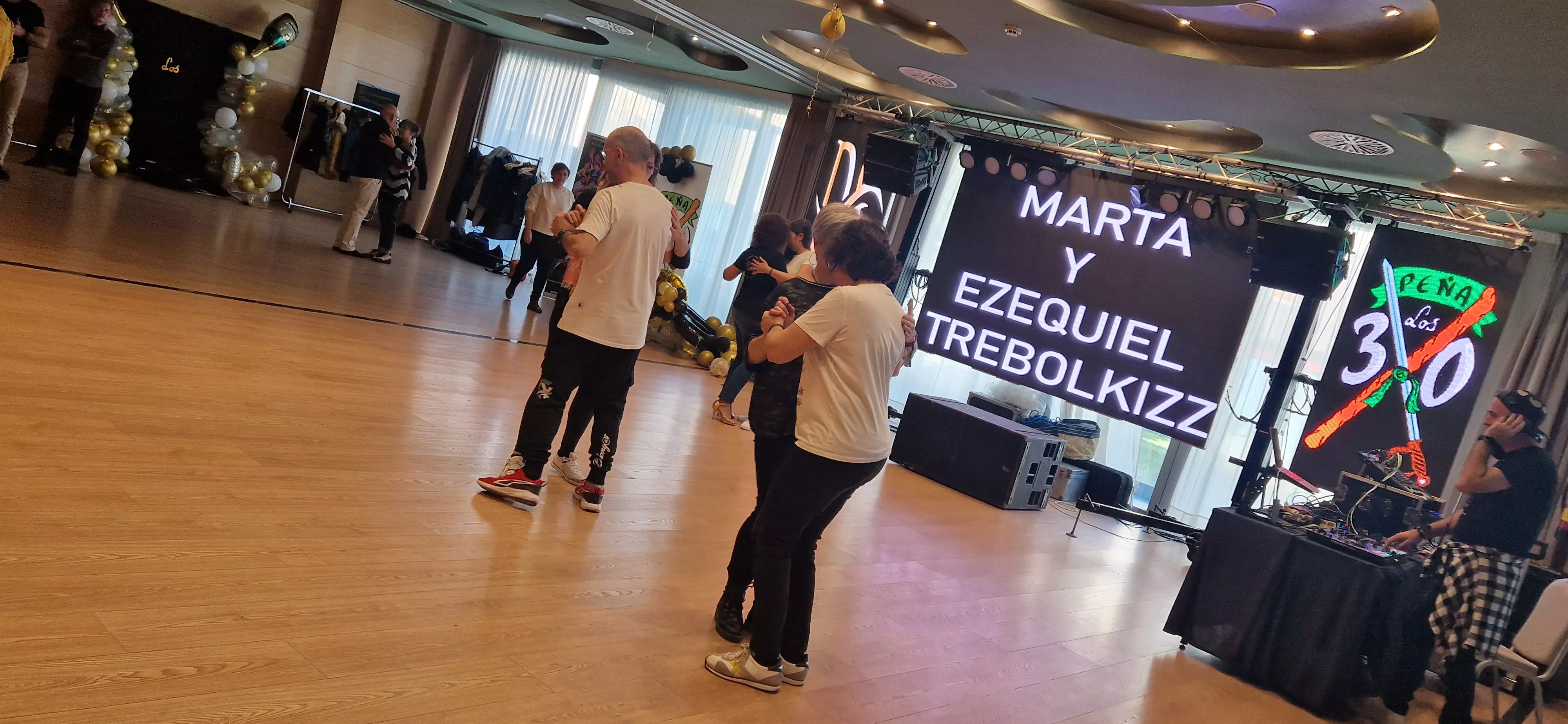 Décima Despedida Salsera de la Peña Los 30. Foto Myriam Martínez 