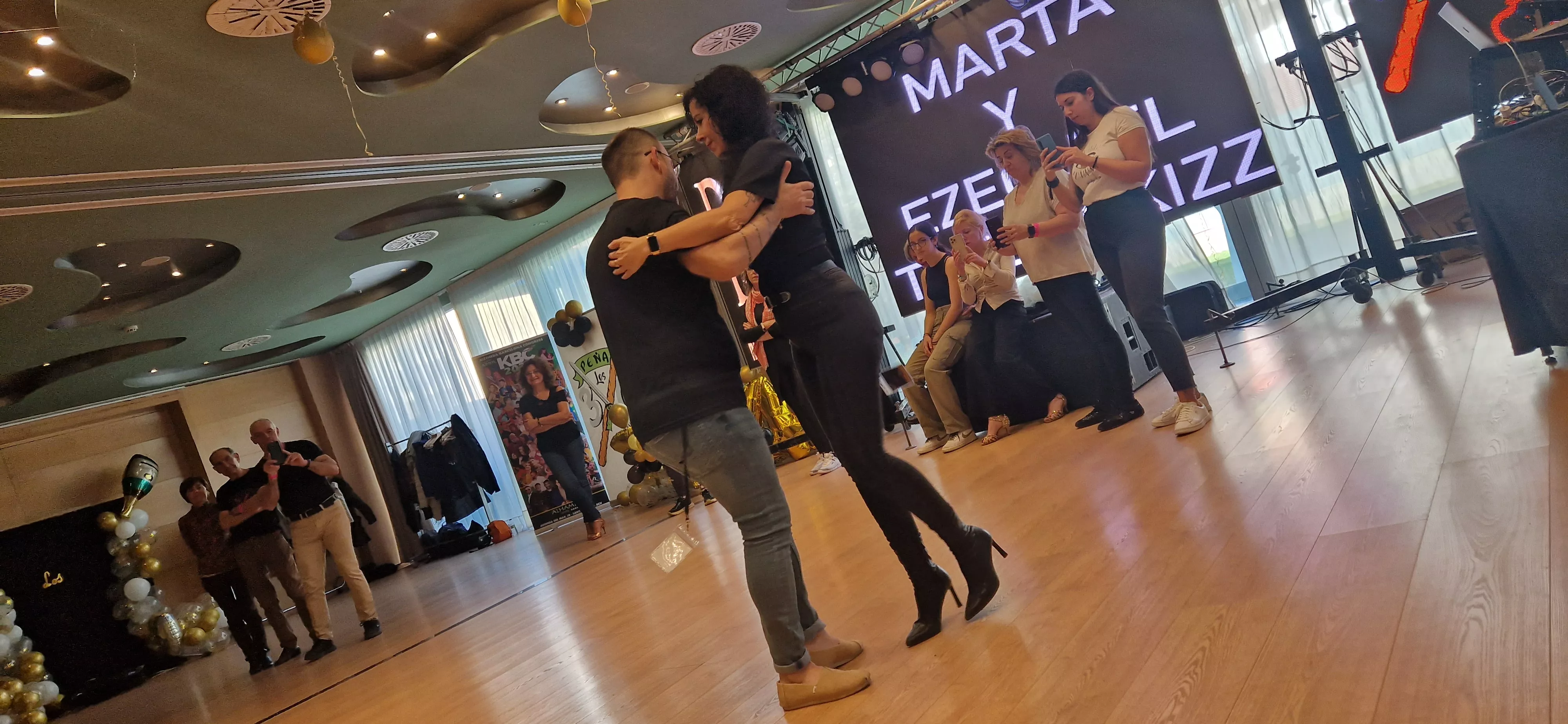 Décima Despedida Salsera de la Peña Los 30. Foto Myriam Martínez 