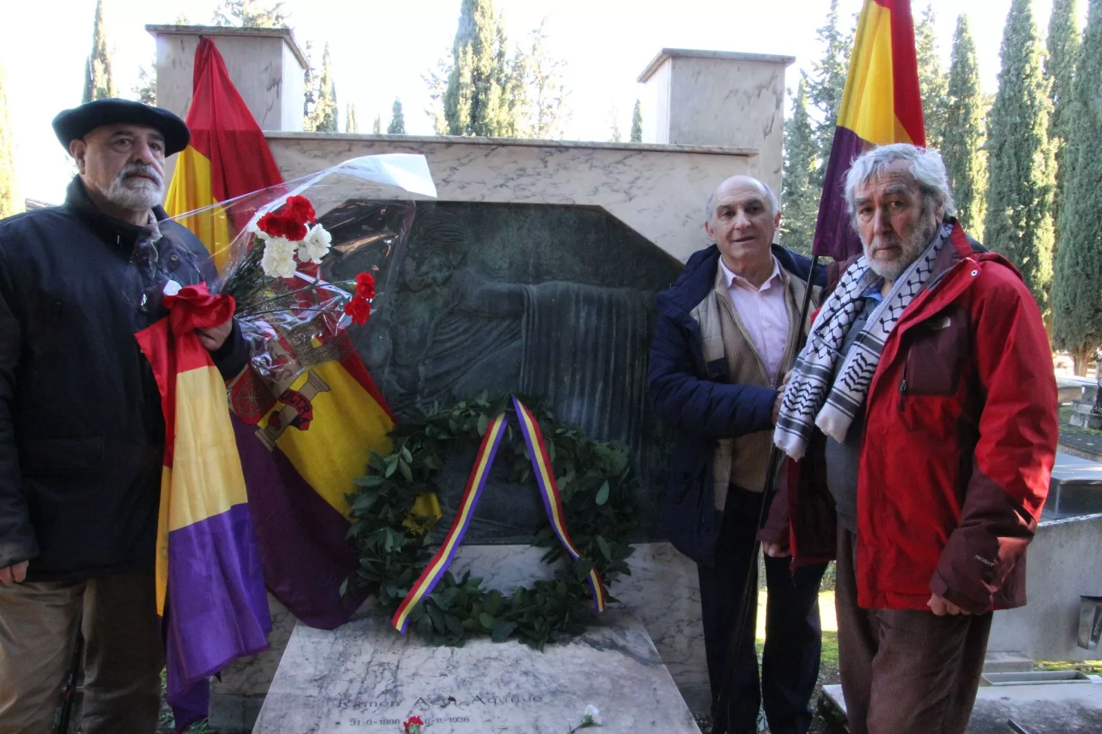 Homenaje a Galán y García en su 93 aniversario. Foto Carlos Neofato 