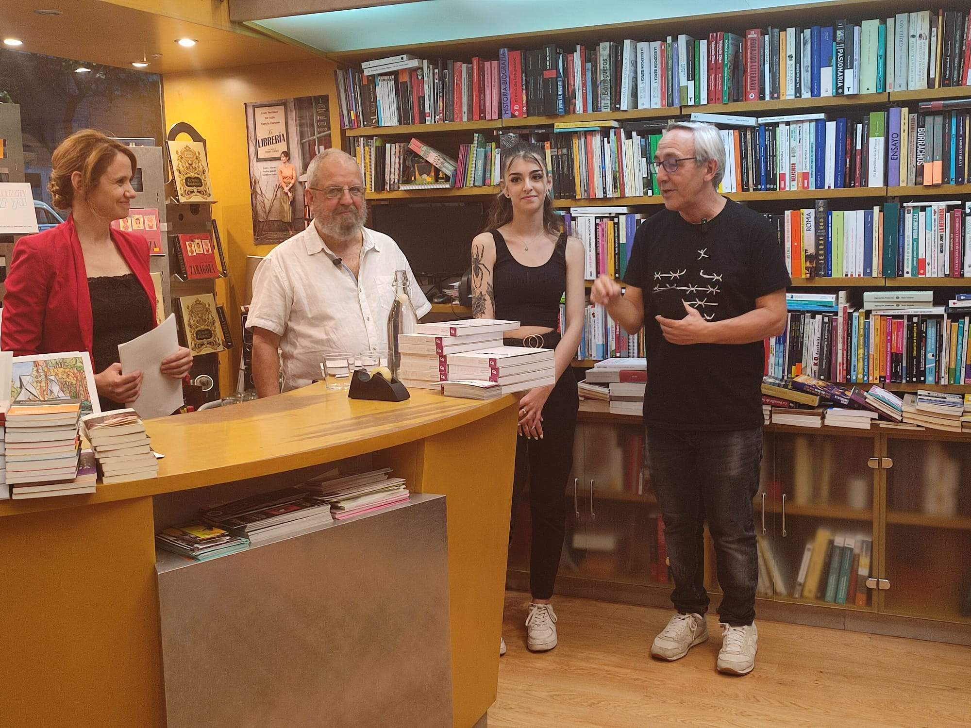 Pilar Sánchez Laílla, José Luis Cano, Constanza y Chema Aniés Pilar Sánchez Laílla, José Luis Cano, Constanza y Chema Aniés