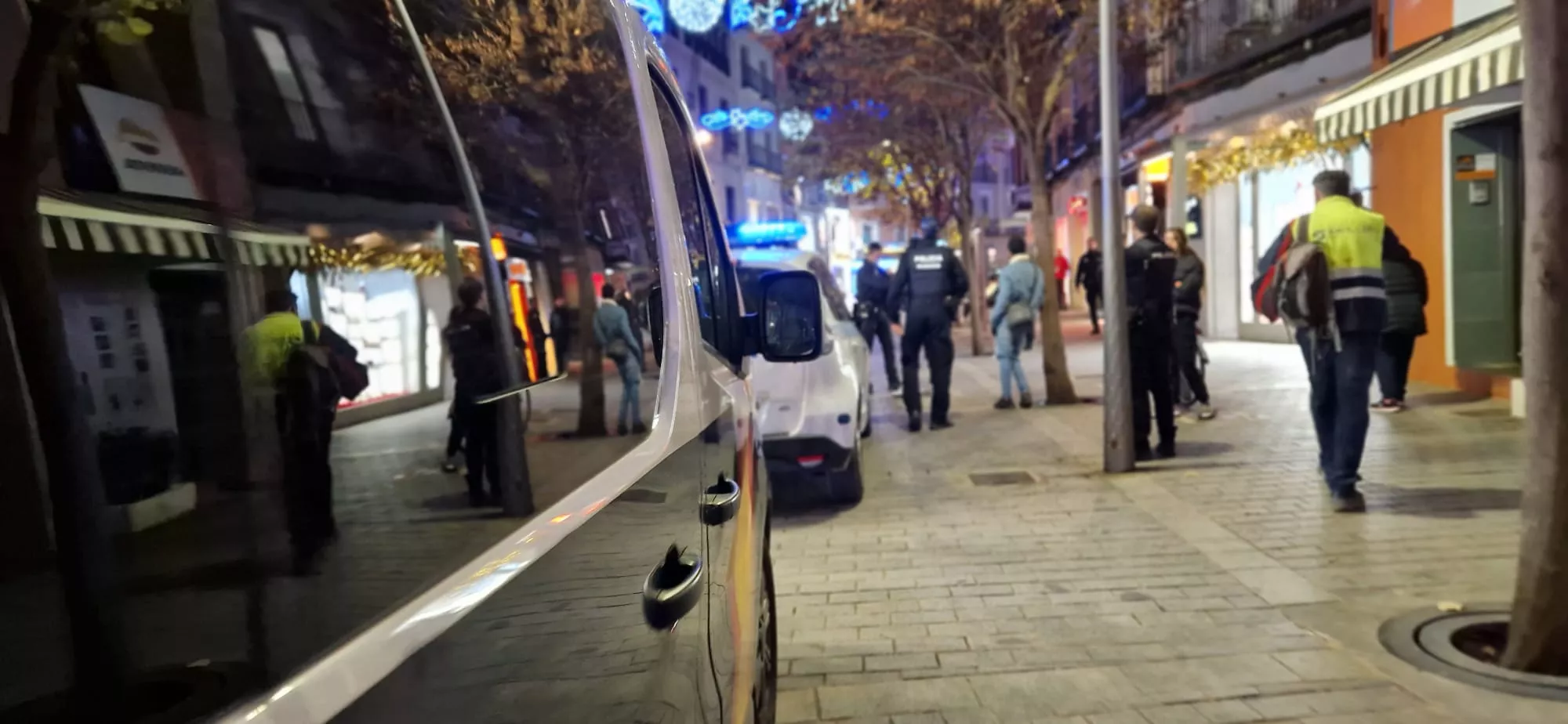 Intervención policial en un altercado en el centro de Huesca.
