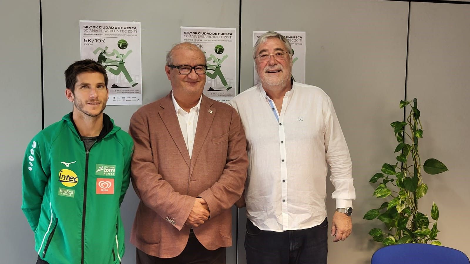 Fernando Esperanza, José María Romance y Roberto Dieste han presentado la 5k y 10k Ciudad de Huesca
