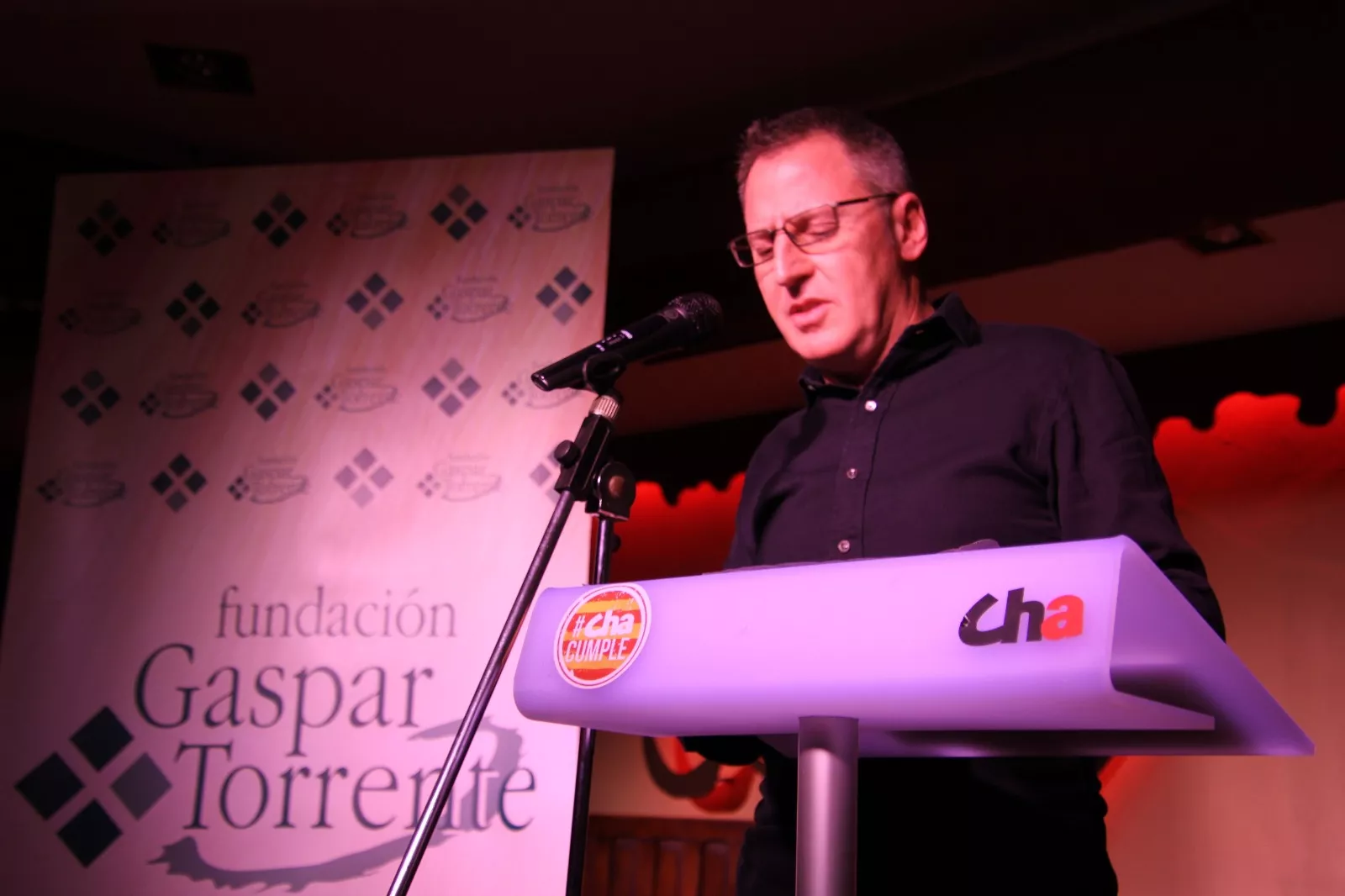 César Ceresuela. Entrega del premio a la Defensa y Libertades de Aragón a la sala Edén. Foto Carlos Neofato 