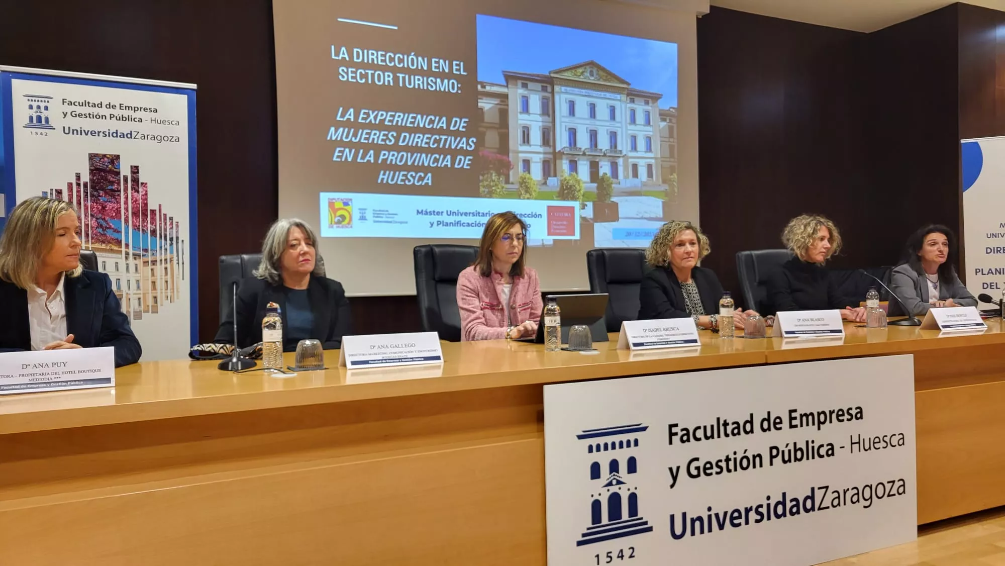 Mesa redonda de las mujeres referentes en turismo de Huesca
