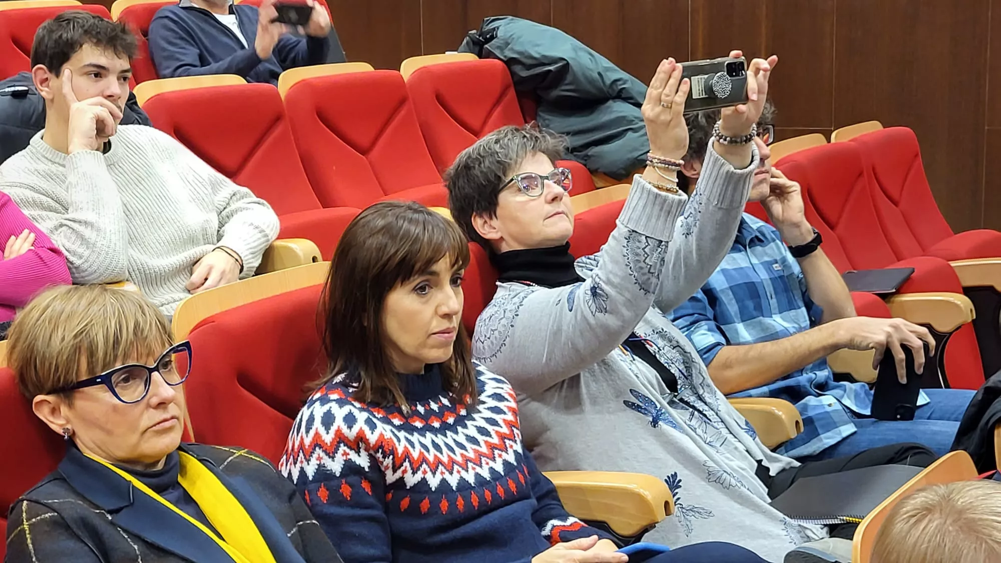 Mesa redonda de las mujeres referentes en turismo de Huesca