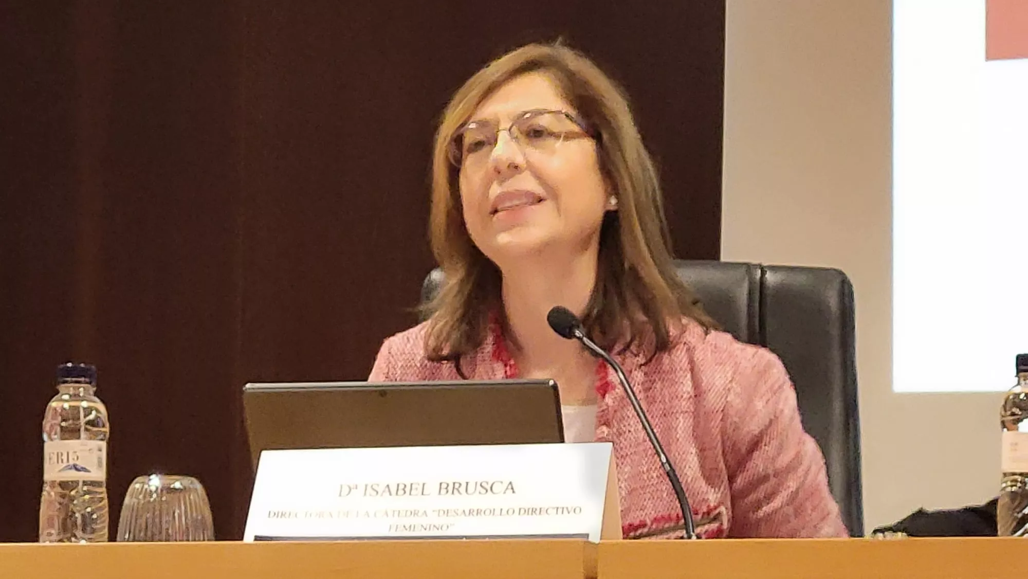 Mesa redonda de las mujeres referentes en turismo de Huesca