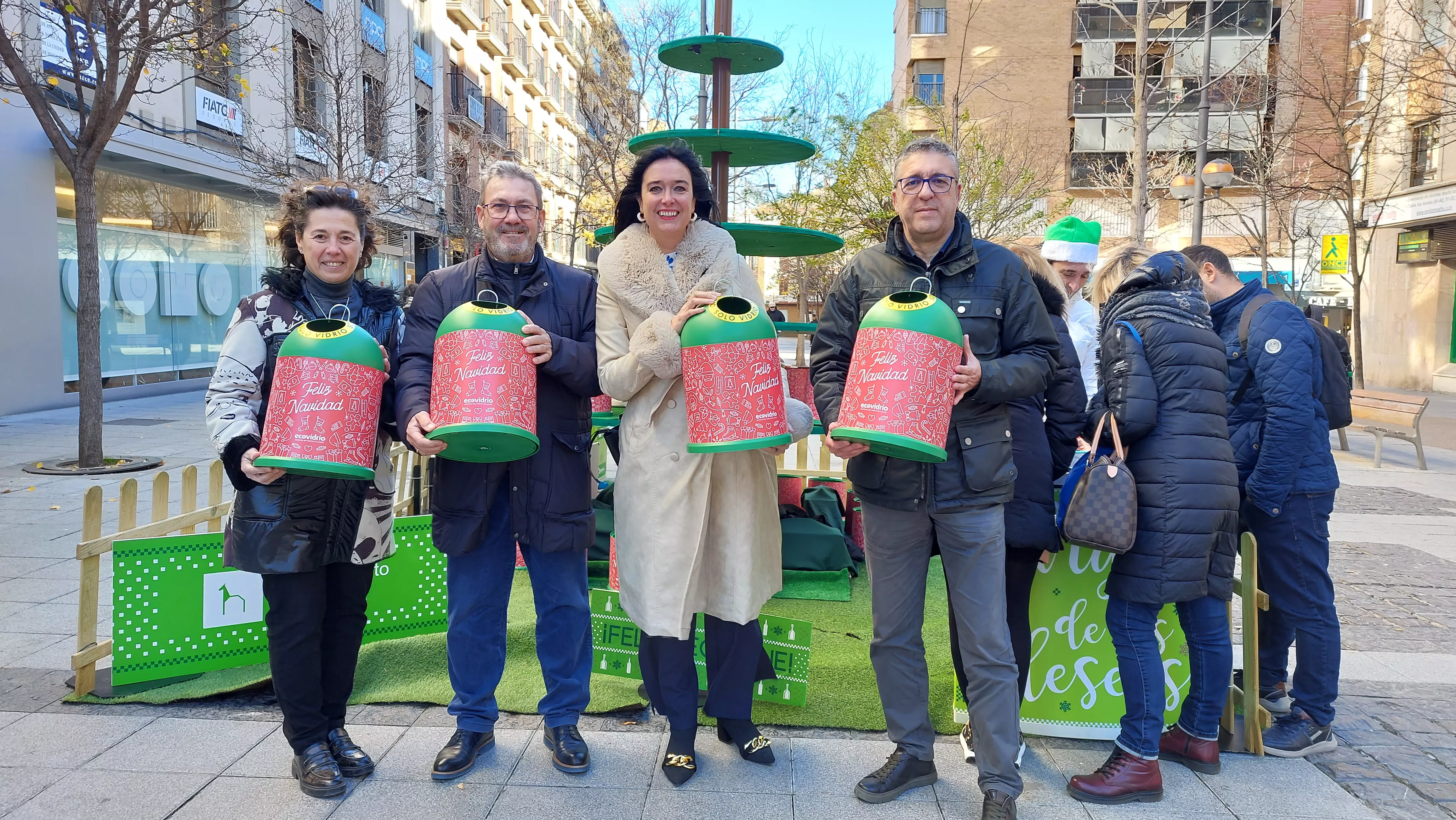 Ecovidrio, en colaboración con el Ayuntamiento de Huesca y Grhusa, ha puesto en marcha esta campaña.