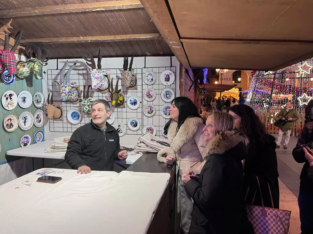 Apertura de la Feria de Artesanía de Navidad de Huesca. Foto Mercedes Manterola