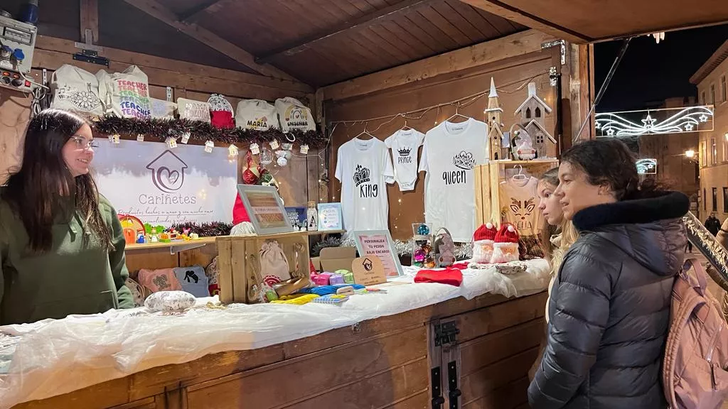 Apertura de la Feria de Artesanía de Navidad de Huesca. Foto Mercedes Manterola