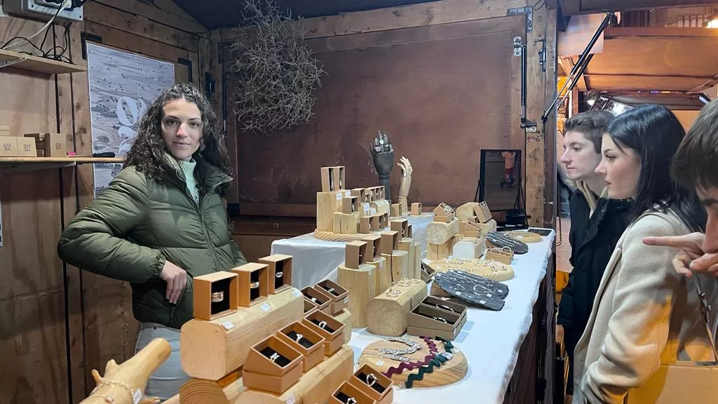 Apertura de la Feria de Artesanía de Navidad de Huesca. Foto Mercedes Manterola