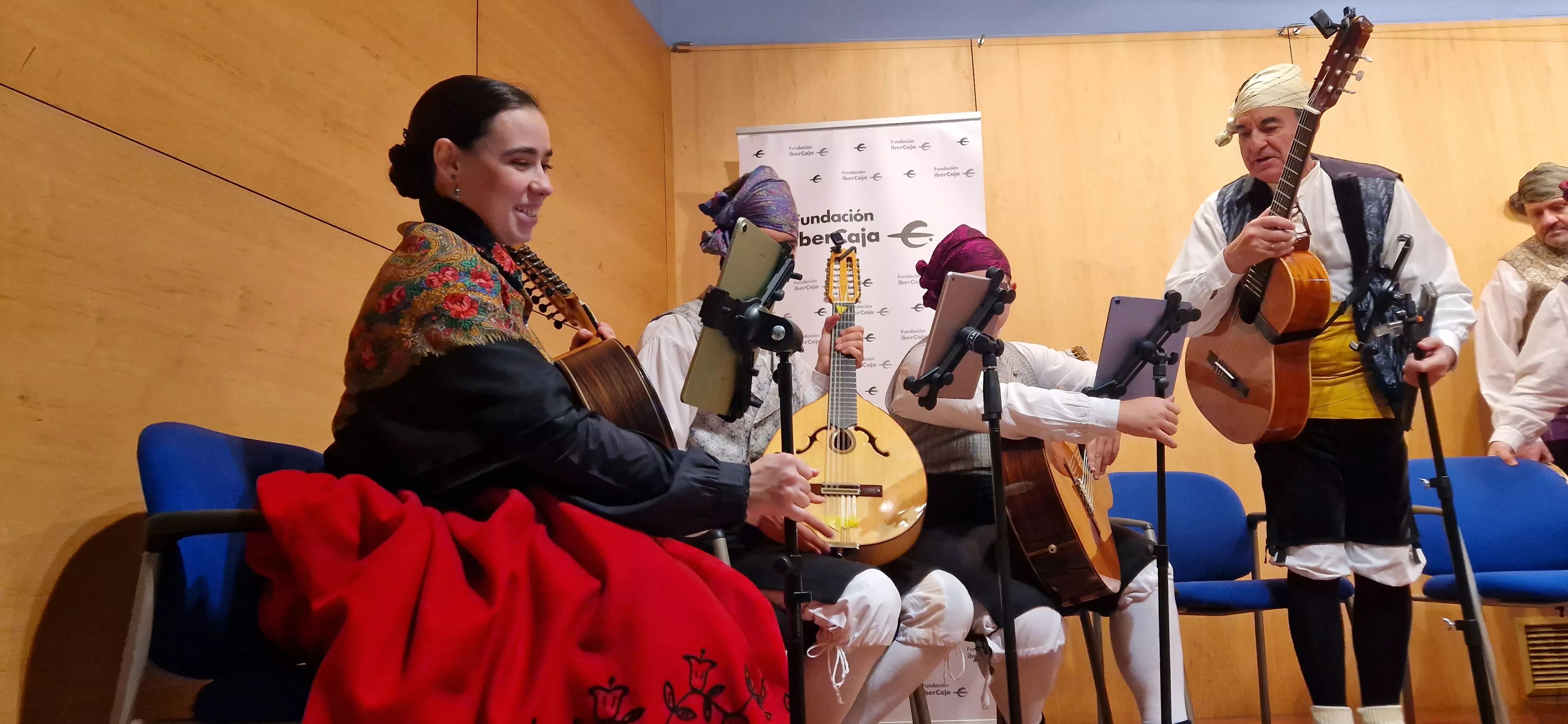 Escuela de Danza y Folclore Elenco. Foto Myriam Martínez