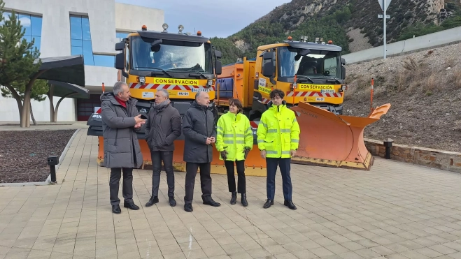 El Delegado del Gobierno ha agradecido el trabajo para garantizar la vialidad invernal. El Delegado del Gobierno ha agradecido el trabajo para garantizar la vialidad invernal.