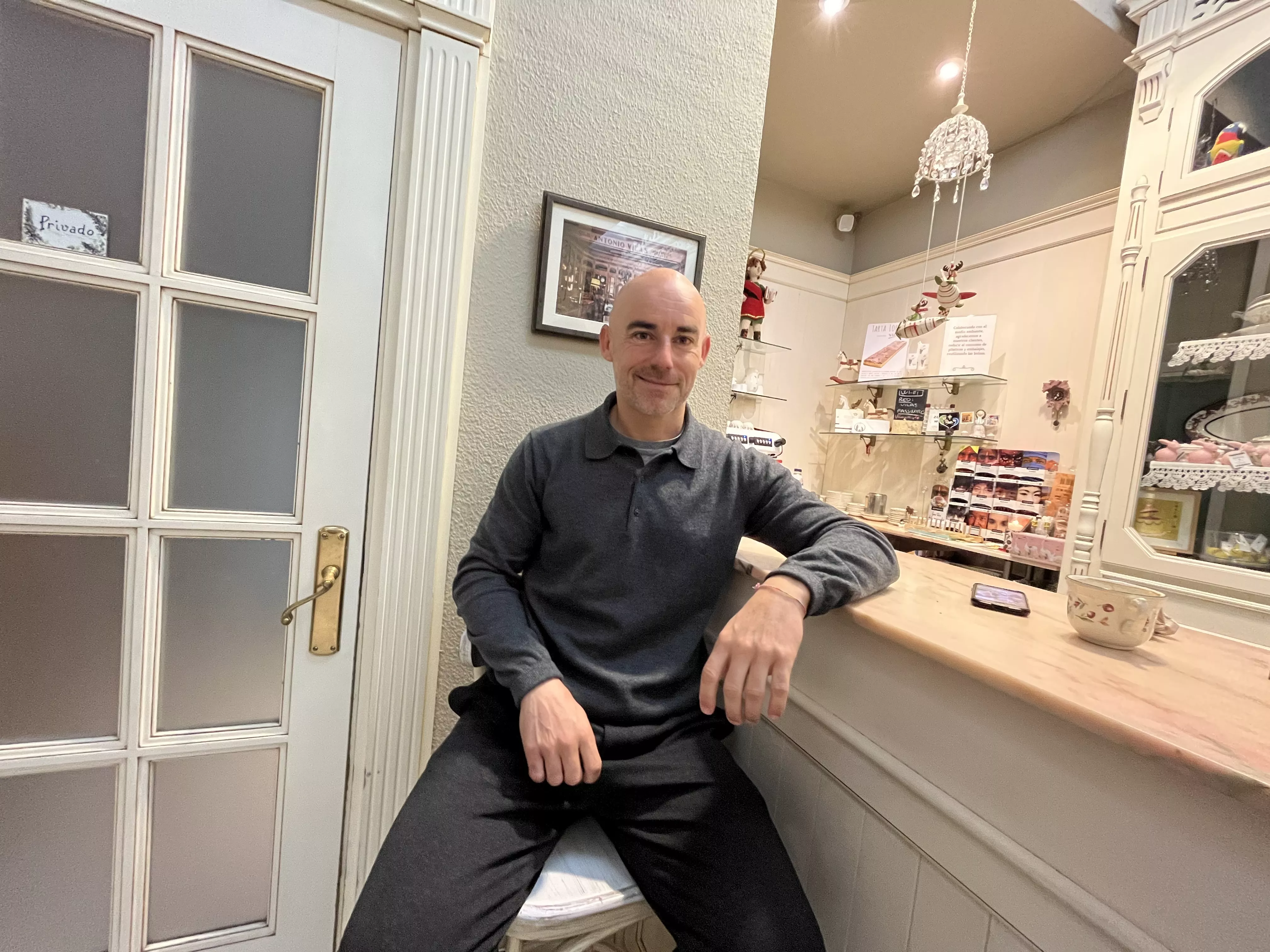 Dani Martínez, entrenador de la UD Barbastro. Foto: Adrián Mora