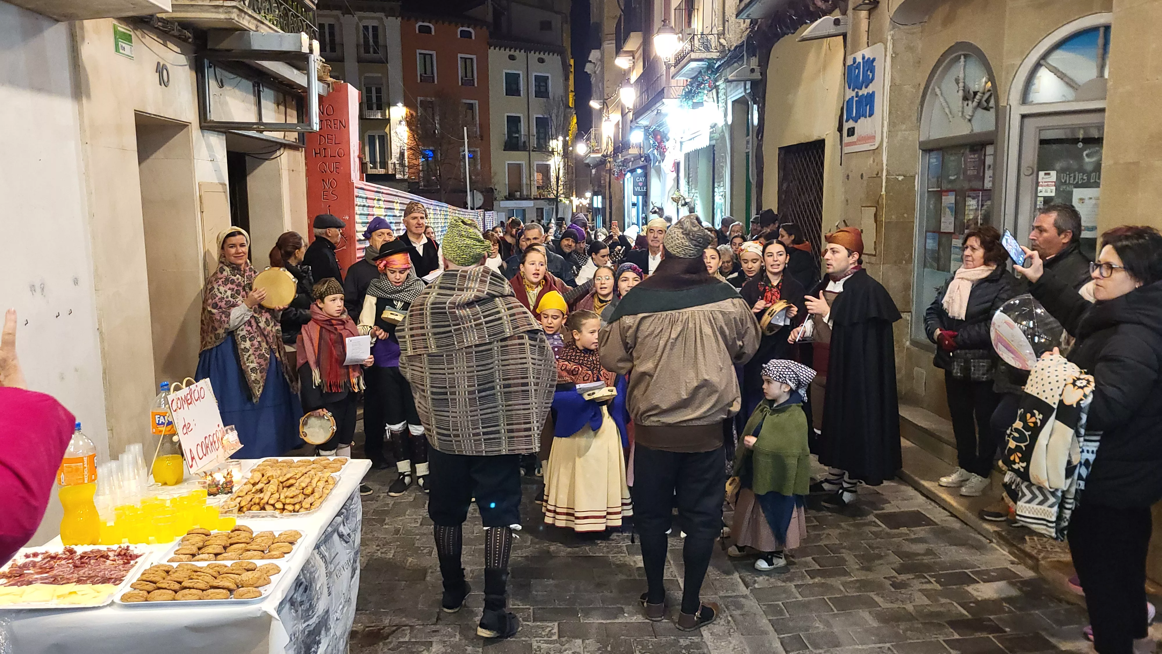 Ronda por las calles de Huesca. Foto Mercedes Manterola