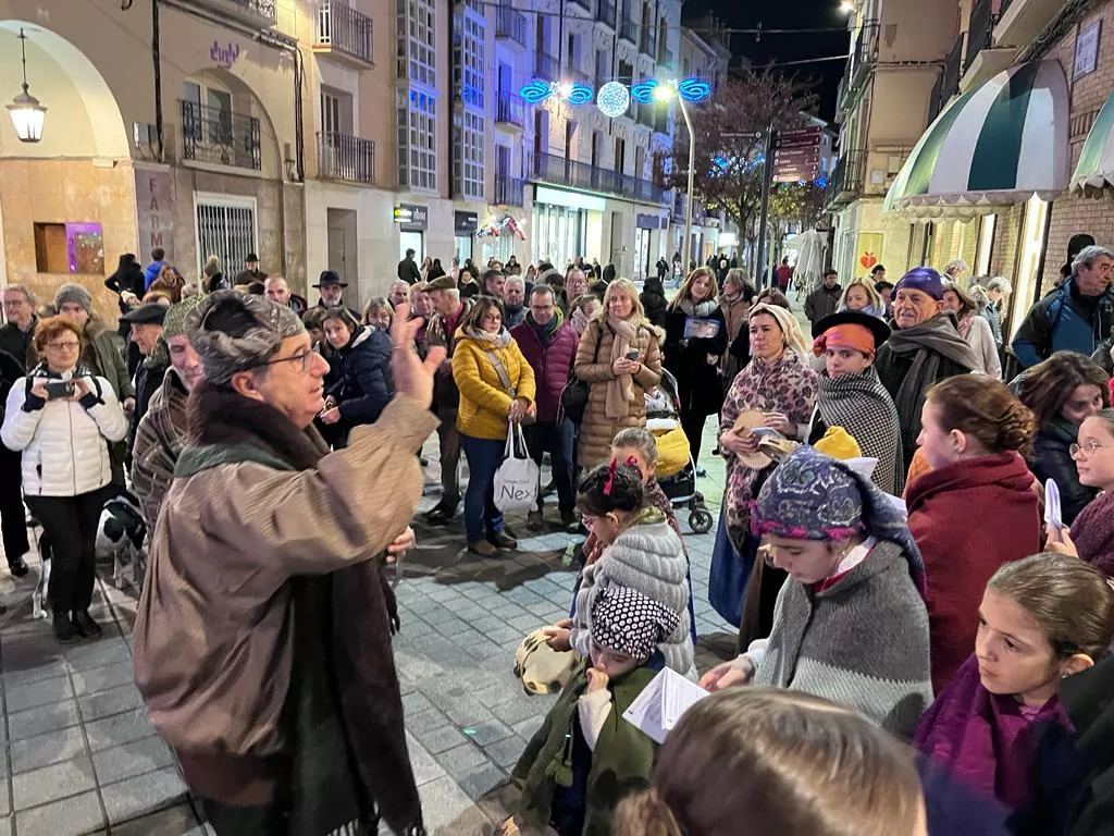 Ronda aguinaldo de Acordanza por las calles de Huesca. Foto Mercedes Manterola