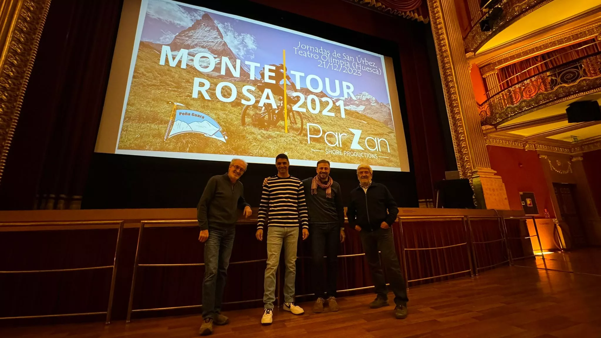 José Orte y Sergio Ramón con Manolo Bara y Lorenzo Otras en la presentación de la proyección