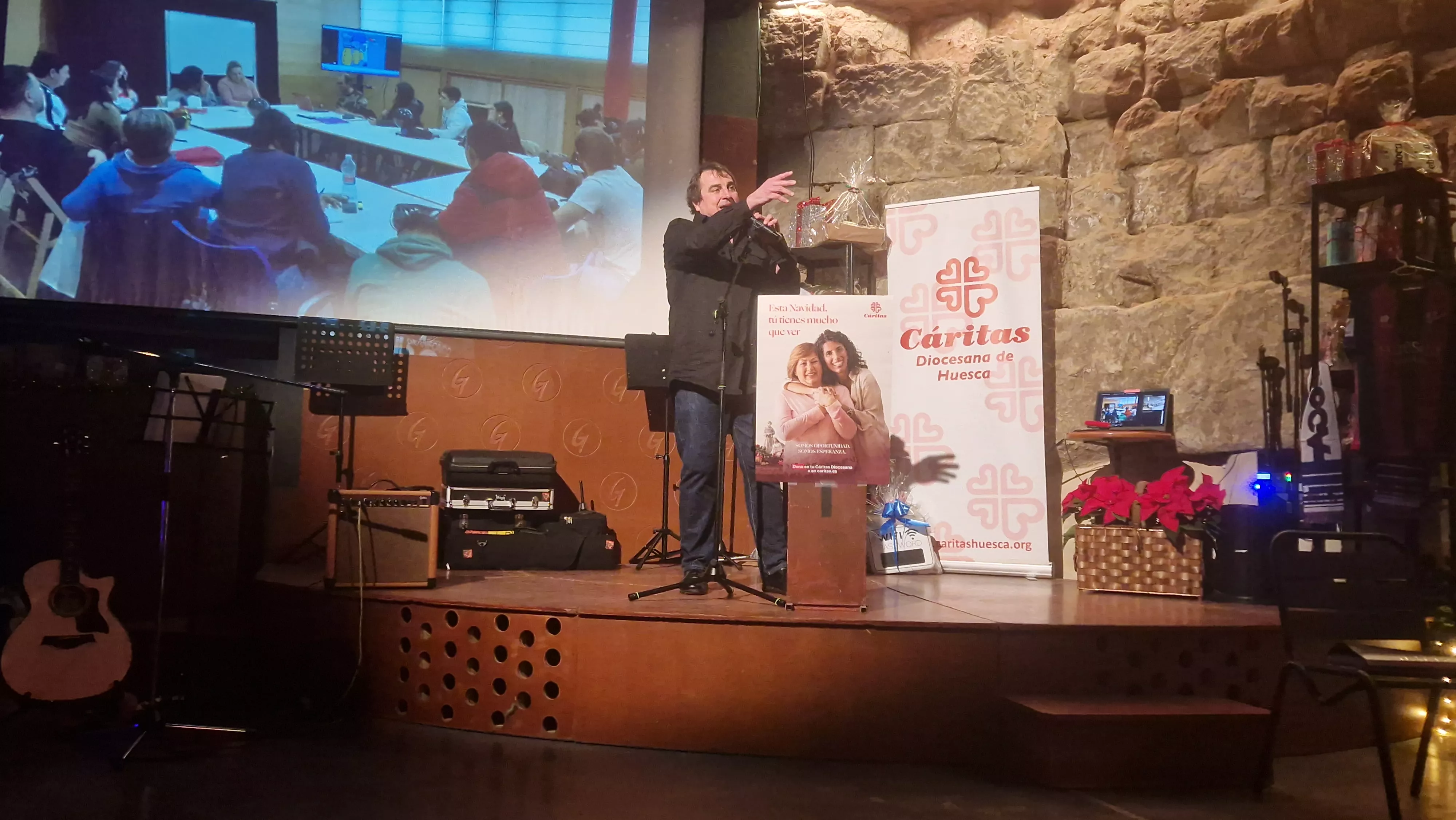 Fiesta solidaria de Cáritas en Bendita Ruina. Foto Myriam Martínez 