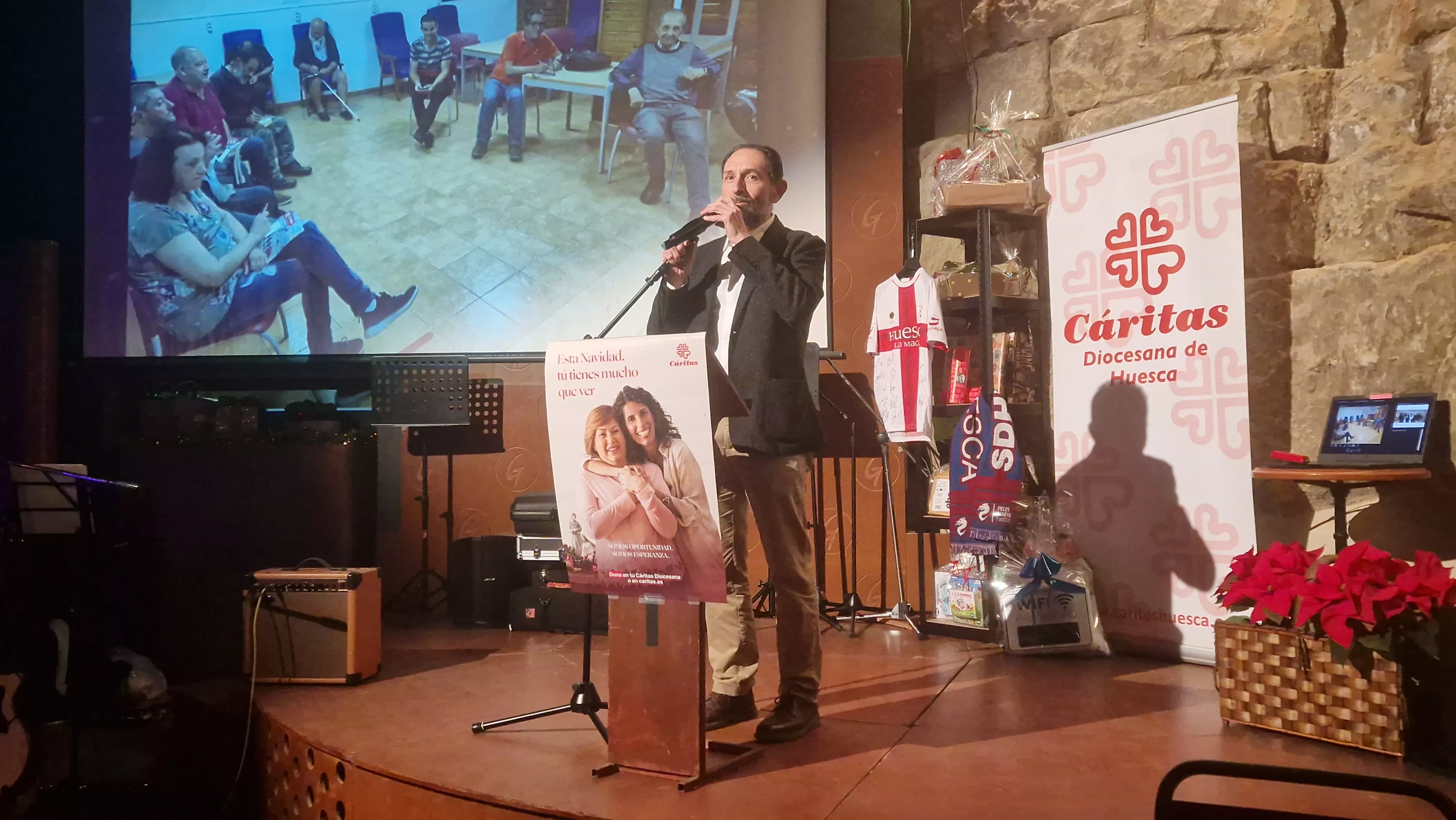 Fiesta solidaria de Cáritas en Bendita Ruina. Foto Myriam Martínez 