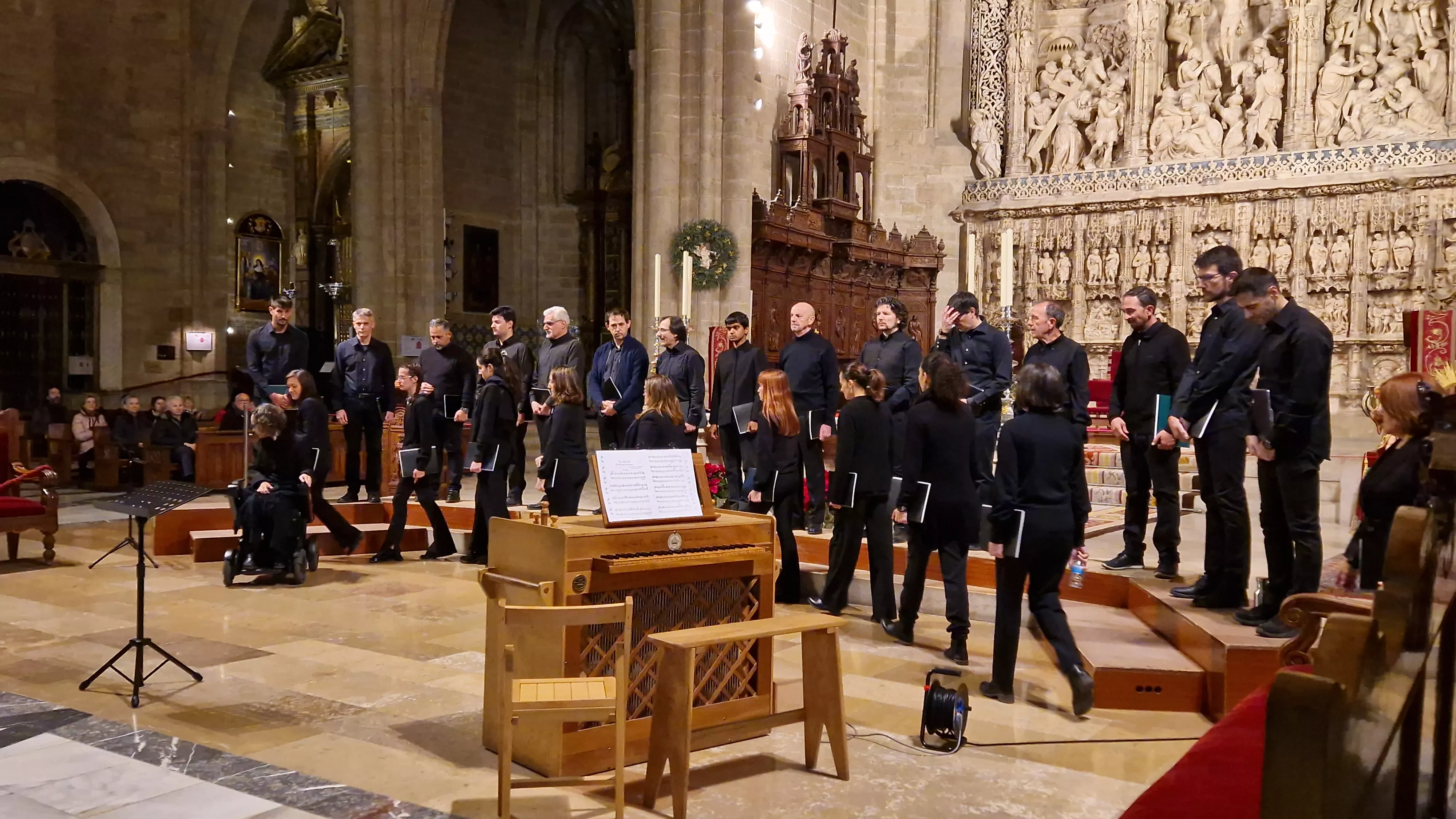 Concierto de Navidad de la Coral Oscense. Foto Myriam Martínez 