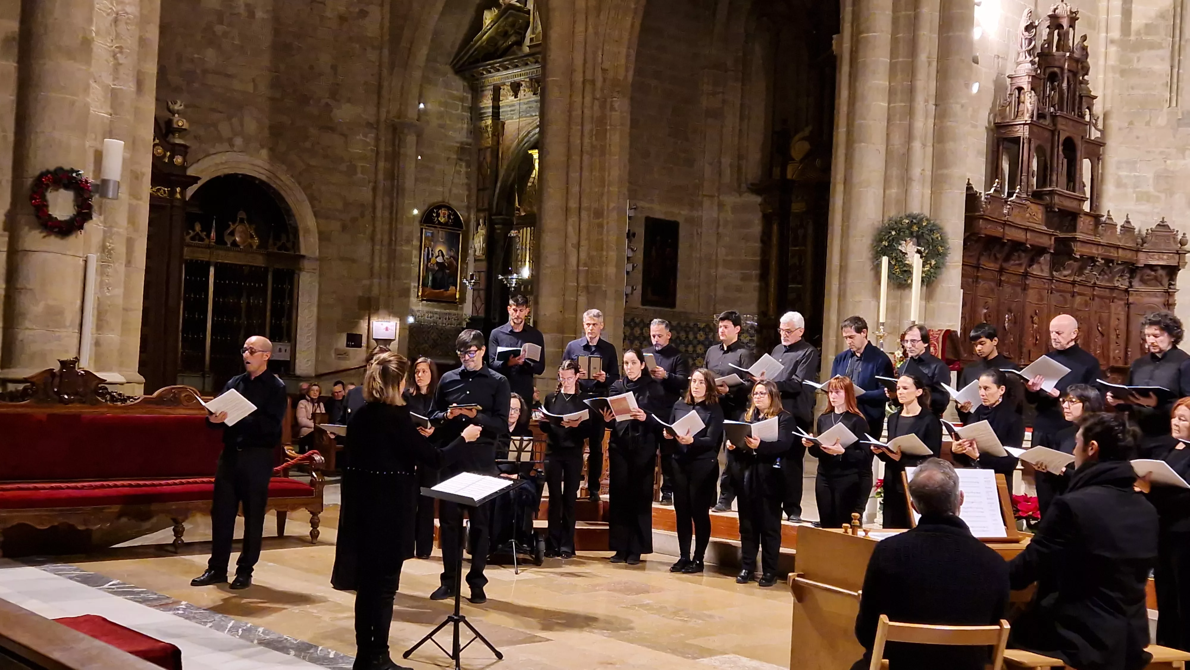 Concierto de Navidad de la Coral Oscense. Foto Myriam Martínez 