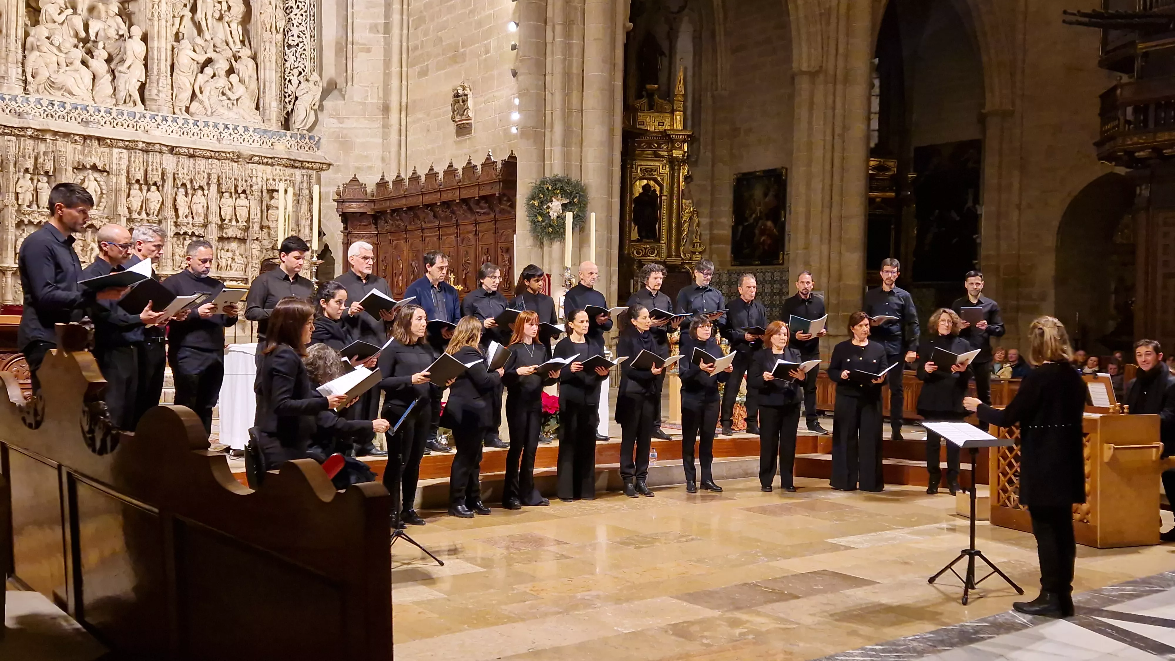 Concierto de Navidad de la Coral Oscense. Foto Myriam Martínez 