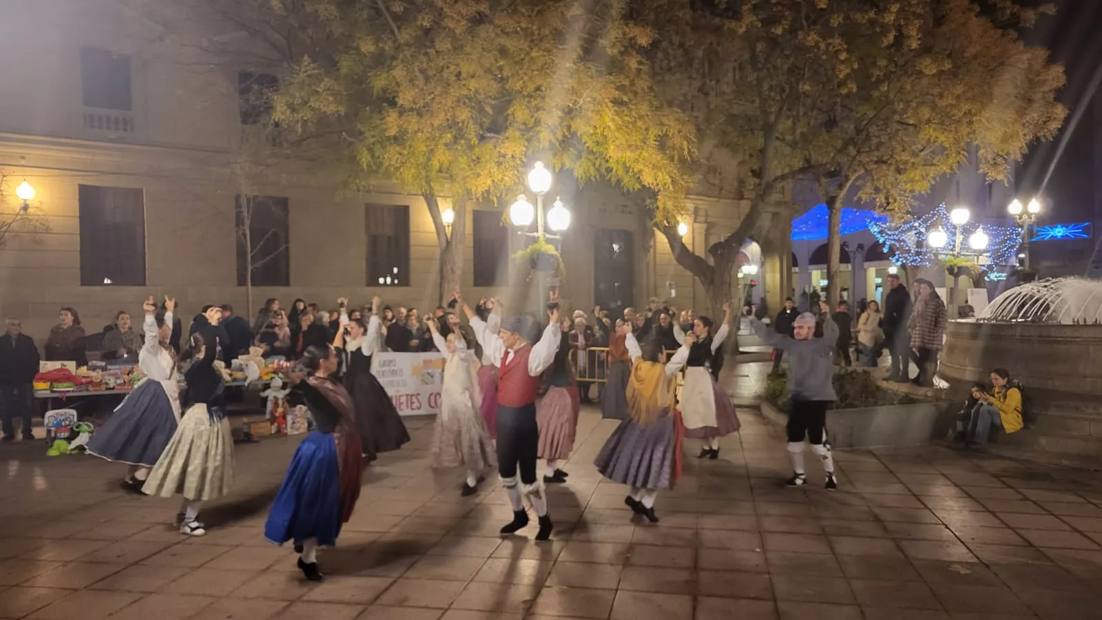 Concierto Juguetes con Jota del Grupo Folklórico San Lorenzo