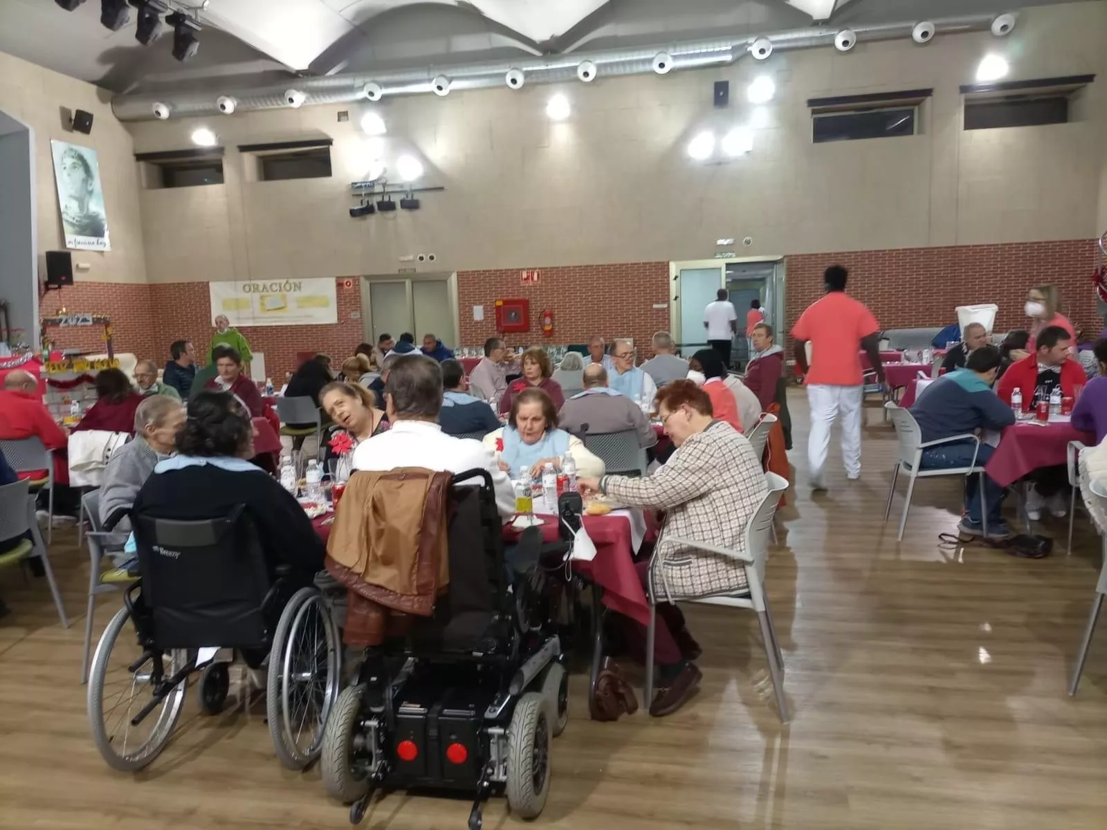 Comedor de la Casa Familiar de Cruz Blanca