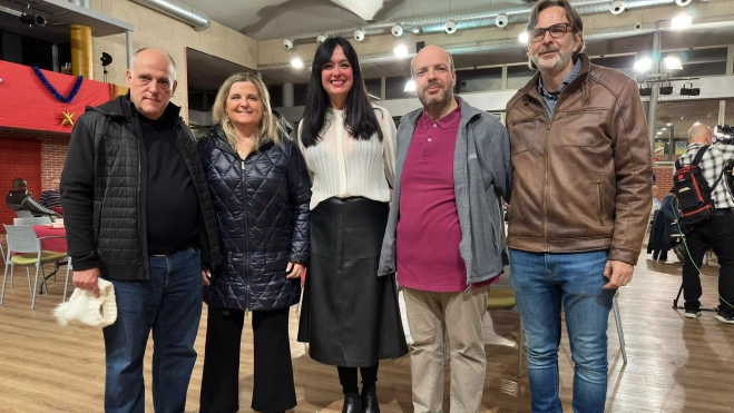 401d5cd9 15cd 4216 9f19 05c2eb780c9e 401d5cd9 15cd 4216 9f19 05c2eb780c9e