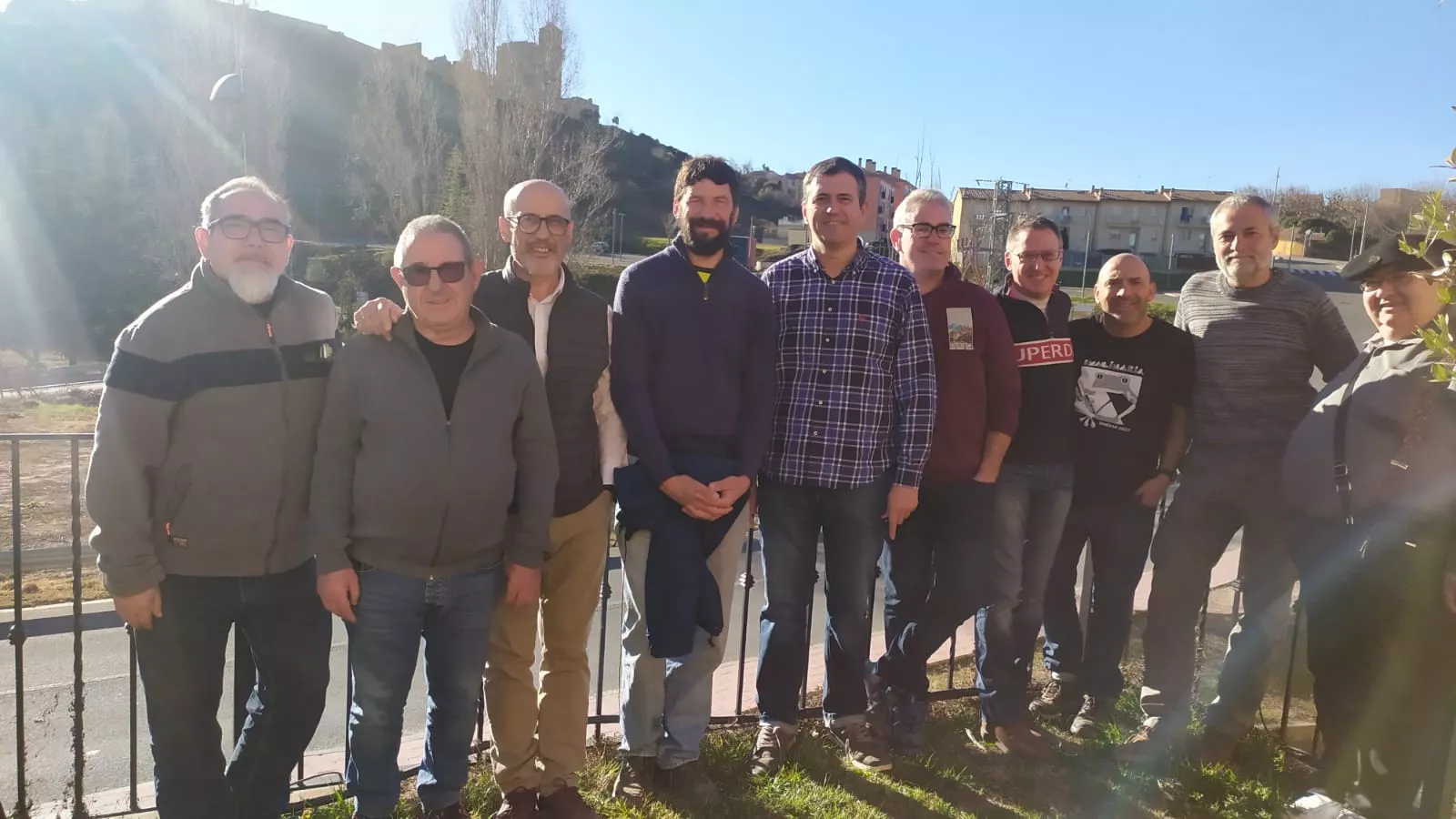 Joaquín Palacín y José Ramón Ceresuela, con representantes de CHA en Benabarre
