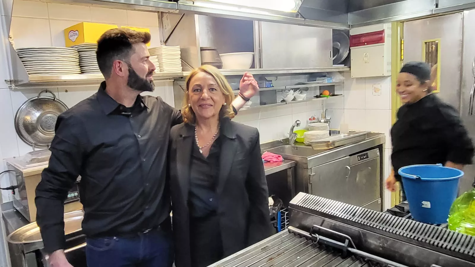 Inauguración del reabierto Restaurante París