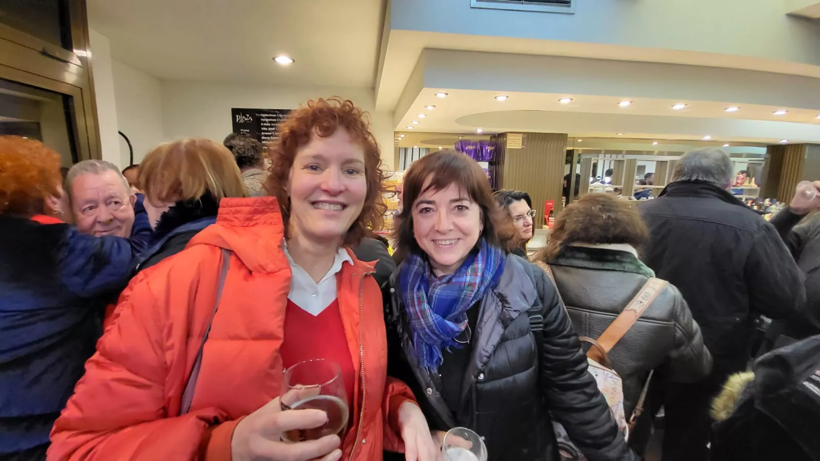 Inauguración del reabierto Restaurante París