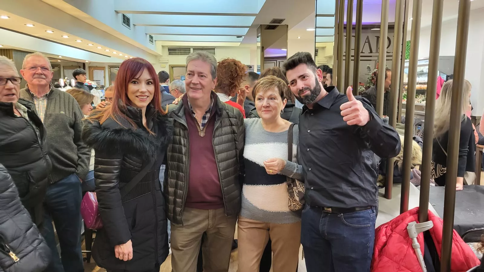 Inauguración del reabierto Restaurante París