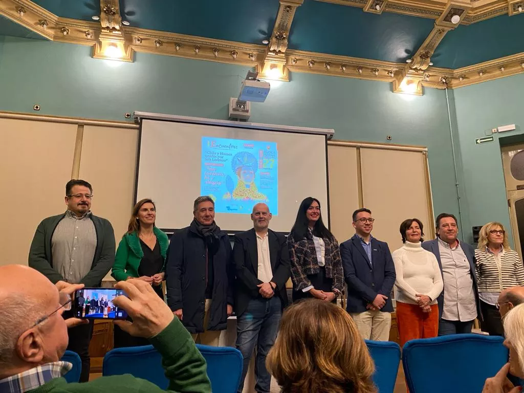 Hermanamiento entre Huesca y Tarapacá en el Salón Azul del Casino. Foto Huesca, Cuna de San Lorenzo