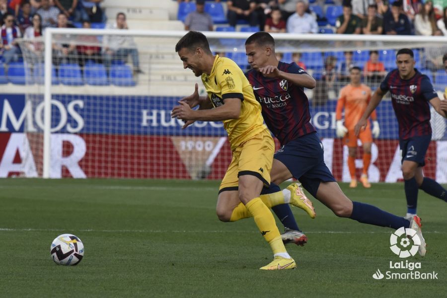 Imágenes del partido Huesca Lugo. Foto La Liga 