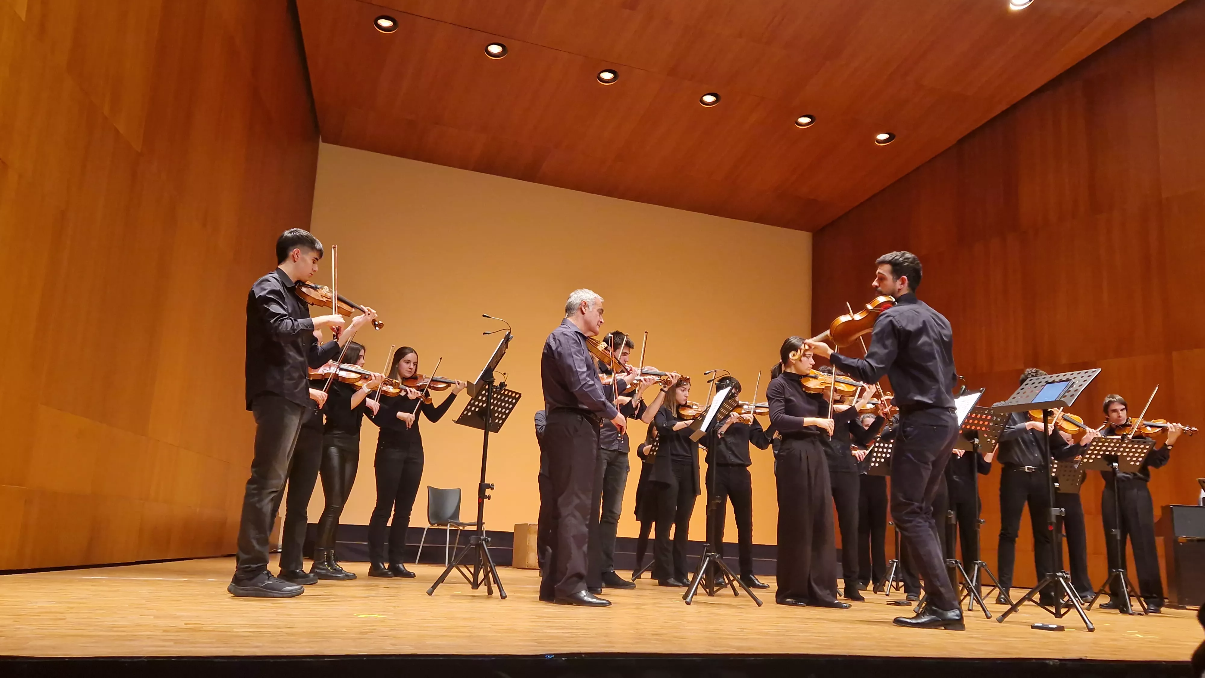 Concierto de Navidad 2023 de la Orquesta de Cámara de Huesca. Foto Myriam Martínez 