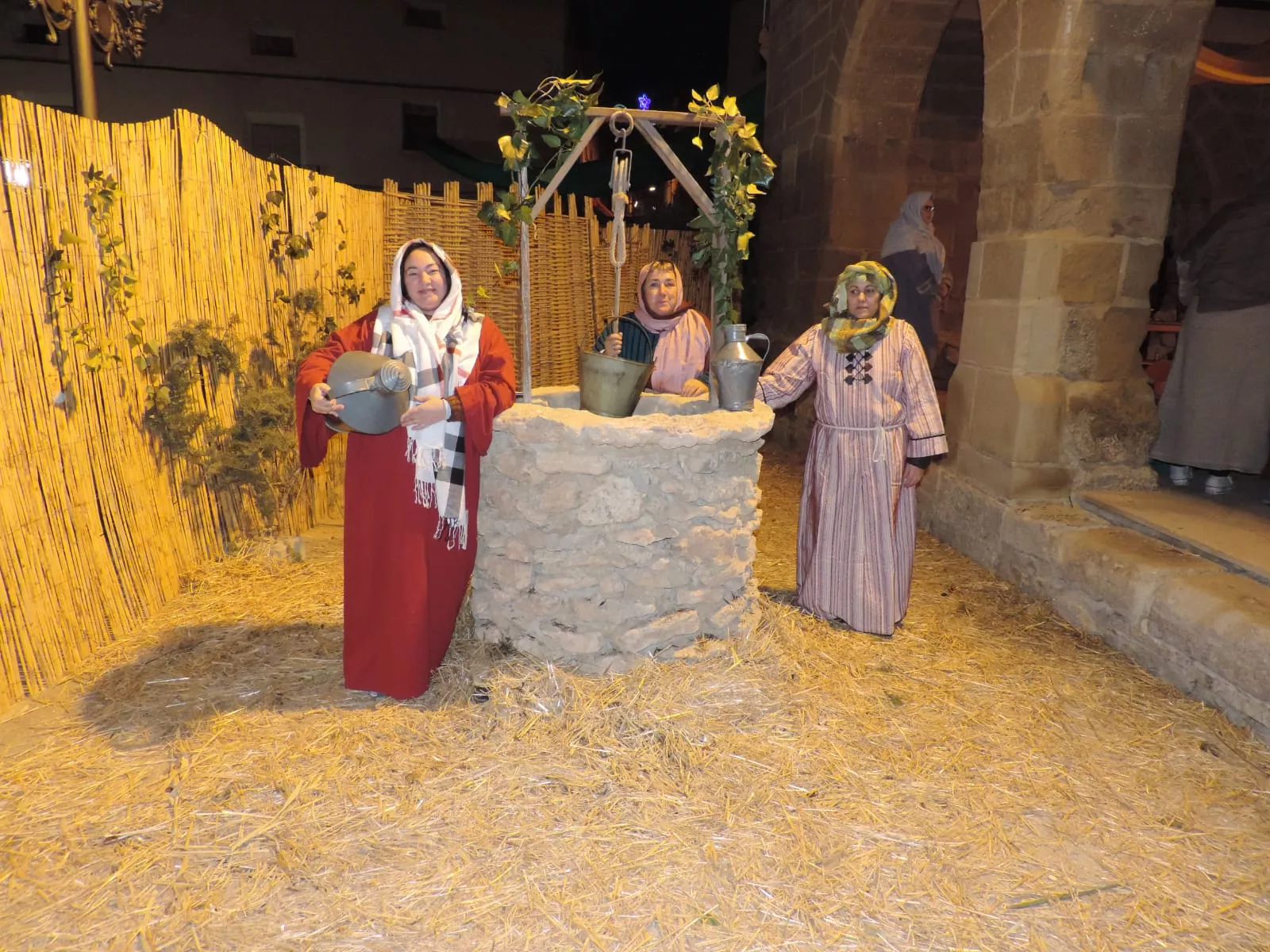 El pozo en el belén viviente y teatralizado de Sena.