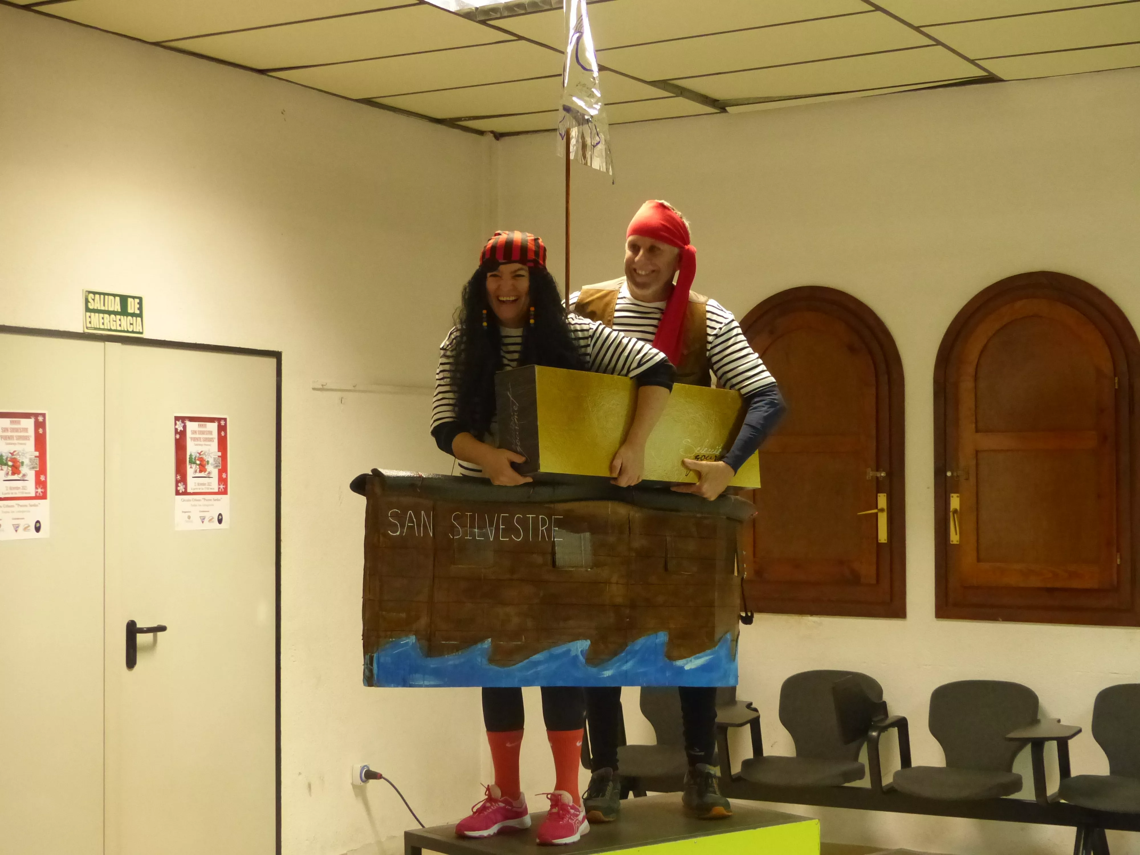 Premio al mejor disfraz colectivo El Barco Velero. Foto: Andrés Alcaraz