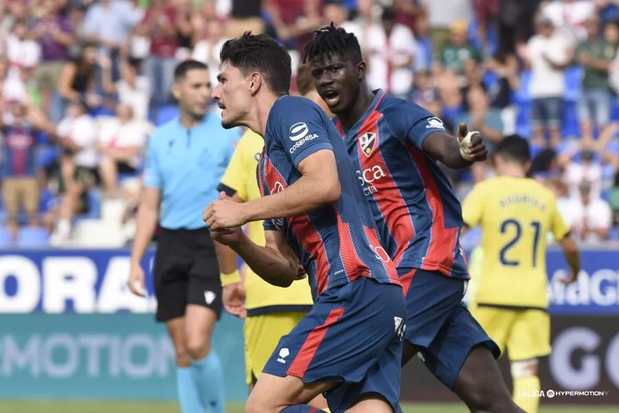 Miguel Loureiro, una buena noticia en este Huesca convulso. Foto LaLiga