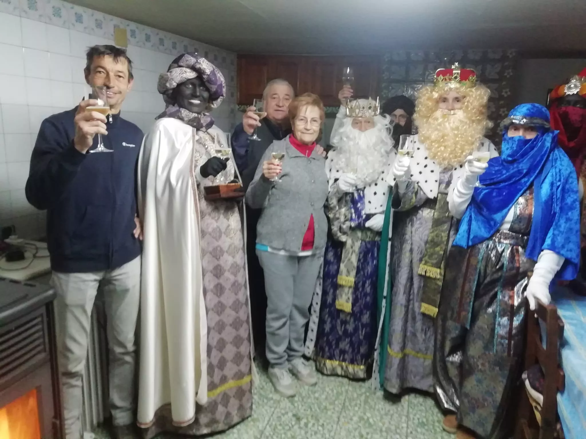 Los Reyes Magos en el municipio de Biscarrués. Fotos Lola Giménez