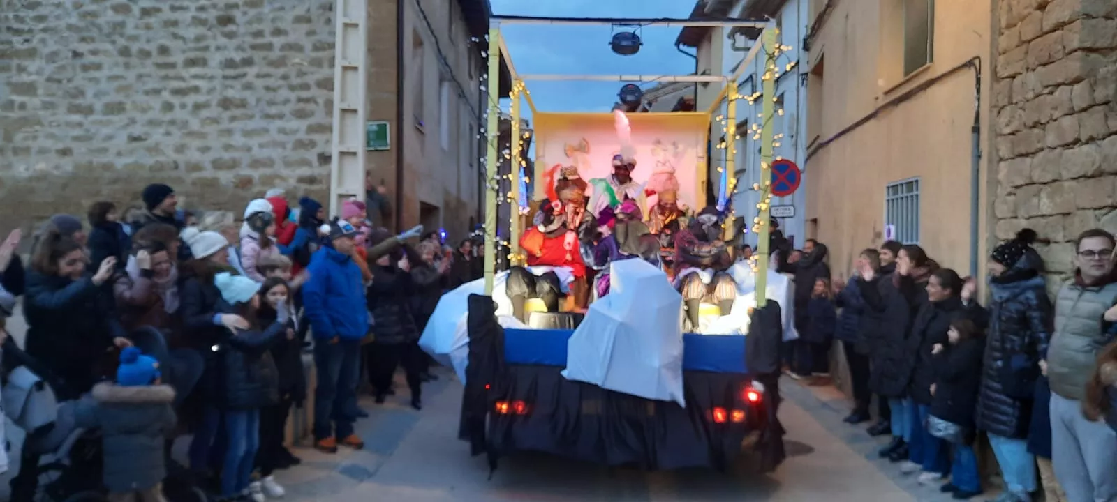 Los Reyes Magos en Ayerbe.
