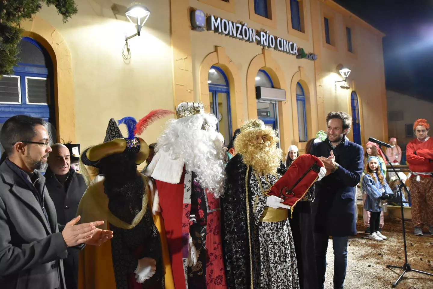 Los Reyes Magos en Monzón.