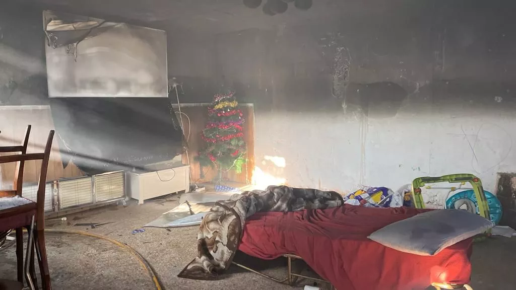  Se incendia una vivienda del poblado del Camino de Jara en Huesca.