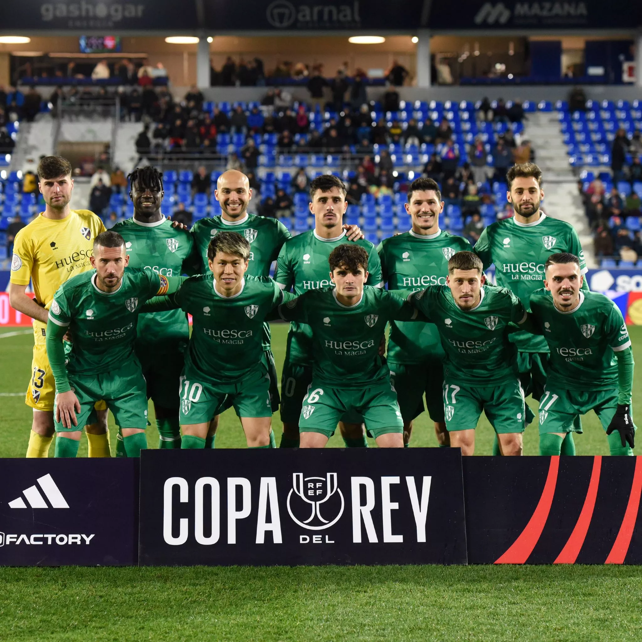 Once del Huesca en el partido contra el Rayo Vallecano.