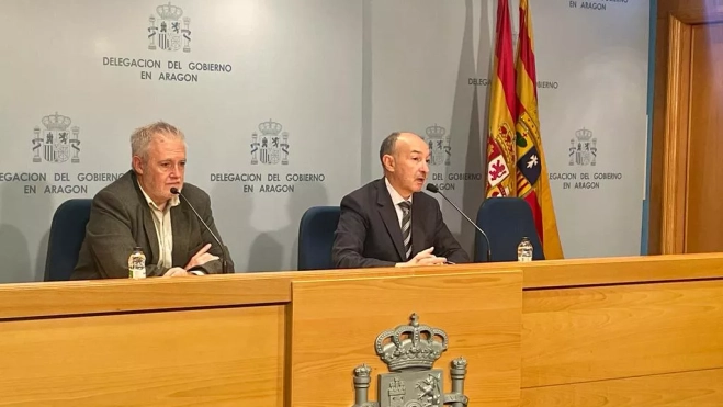 Rafael Requena y Fernando Beltrán han comparecido en rueda de prensa ante la llegada de una dana a Aragón. Rafael Requena y Fernando Beltrán han comparecido en rueda de prensa ante la llegada de una dana a Aragón.